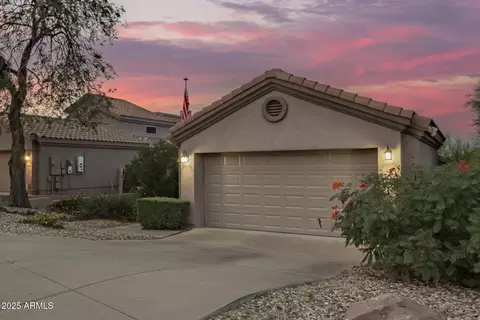 Exterior - 1706 E Waltann Ln, Phoenix, AZ 85022 photo 3 of 8