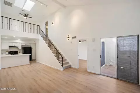 1717 E Union Hills Dr #1030, Phoenix, AZ 85024