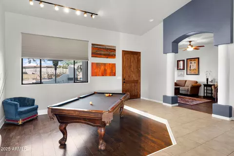 Entry Way - 907 E Carlise Rd, Phoenix, AZ 85086 photo 1 of 2