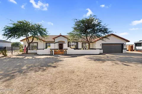 907 E Carlise Rd, Phoenix, AZ 85086