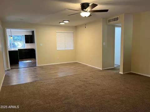Living - 211 E Forest Dr, Payson, AZ 85541 photo 4 of 6