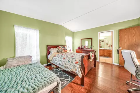 2510 E Utopia Rd, Phoenix, AZ 85050 photo 18