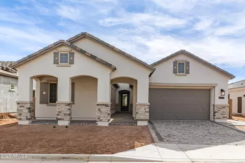 2517 E Presidio St, Mesa, AZ 85213