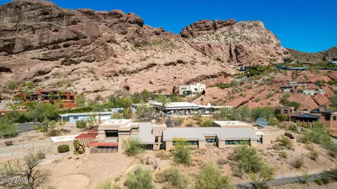 5275 N Camelhead Rd, Phoenix, AZ 85018