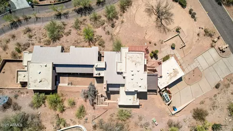 View/Area - 5275 N Camelhead Rd, Phoenix, AZ 85018 photo 2 of 2