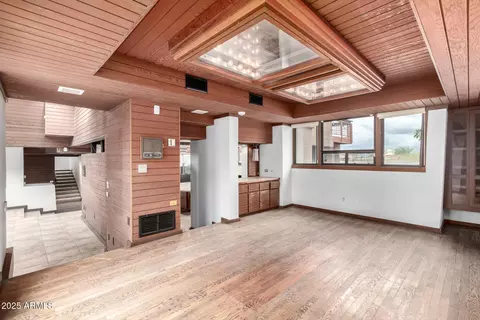 Living - 5275 N Camelhead Rd, Phoenix, AZ 85018 photo 4 of 8