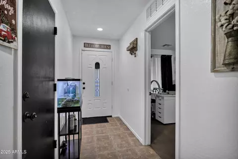 Entry Way - 2119 W Central Ave, Coolidge, AZ 85128 photo 2 of 7