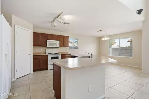 2691 S Chaparral Rd, Apache Junction, AZ 85119 photo 18
