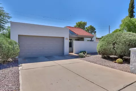 7713 E Luke Ln, Scottsdale, AZ 85250