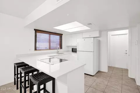 Kitchen - 17634 N 18th Dr, Phoenix, AZ 85023 photo 1 of 4