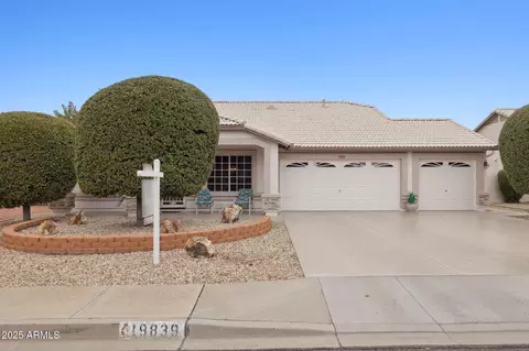 19839 N 109th Ave, Sun City, AZ 85373