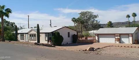 700 E Queen Creek Dr, Queen Valley, AZ 85118
