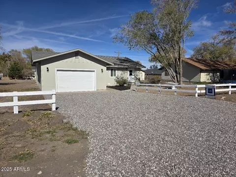 142 W 7th St, Eagar, AZ 85925 photo 2