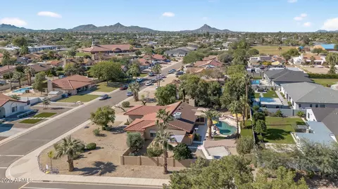 View/Area - 4346 E Carol Ann Ln, Phoenix, AZ 85032 photo 3 of 12