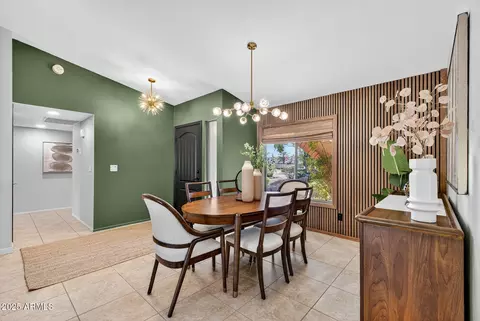 Dining - 4346 E Carol Ann Ln, Phoenix, AZ 85032 photo 2 of 5