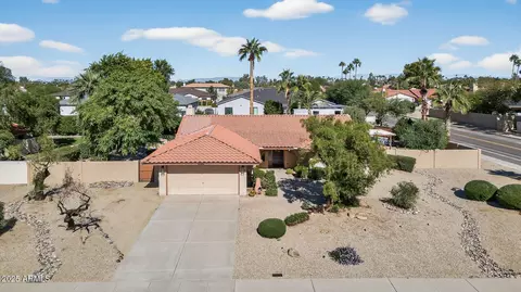 View/Area - 4346 E Carol Ann Ln, Phoenix, AZ 85032 photo 2 of 12
