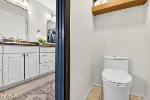 Bath - 4346 E Carol Ann Ln, Phoenix, AZ 85032 photo 3 of 6