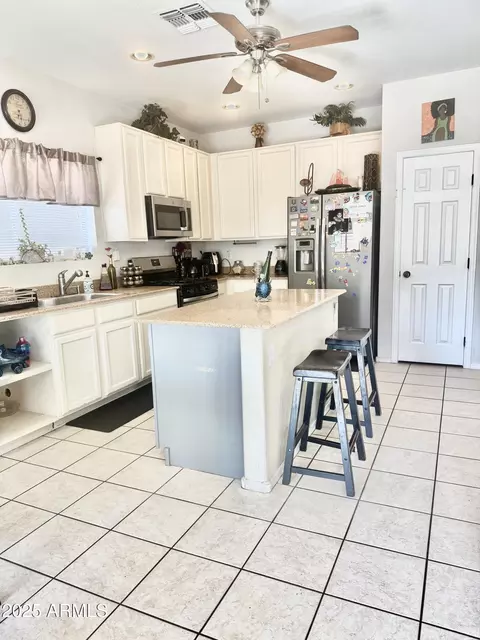 Kitchen - 1309 E Beth Dr, Phoenix, AZ 85042 photo 1 of 2