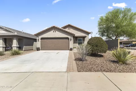 726 W Jardin Dr, Casa Grande, AZ 85122