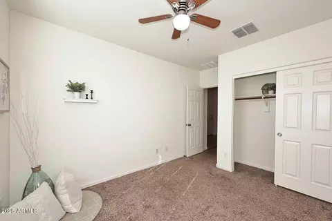 Bedroom - 3918 E Narrowleaf Dr, Gilbert, AZ 85298 photo 2 of 4