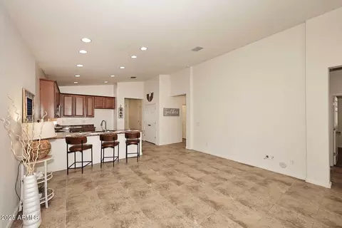 Living - 3918 E Narrowleaf Dr, Gilbert, AZ 85298 photo 3 of 6