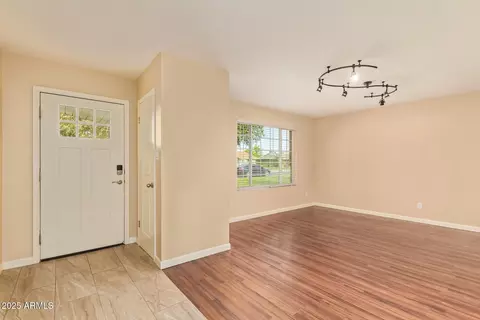 503 E Pebble Beach Dr, Tempe, AZ 85282 photo 3