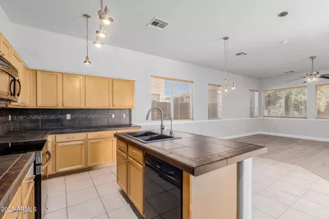 Kitchen - 7829 E Plata Ave, Mesa, AZ 85212 photo 4 of 4