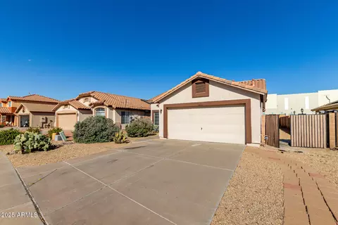 8214 W Papago St, Phoenix, AZ 85043