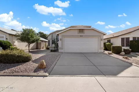 6347 W Delmonico Ln, Glendale, AZ 85302