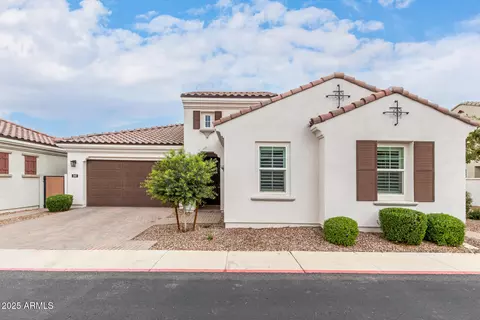 242 E Aster Dr, Chandler, AZ 85286