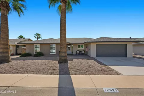 10923 W Meade Dr, Sun City, AZ 85351