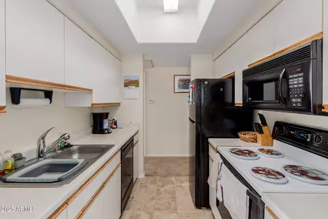 Kitchen - 3434 E Baseline Rd #246, Phoenix, AZ 85042 photo 1 of 3