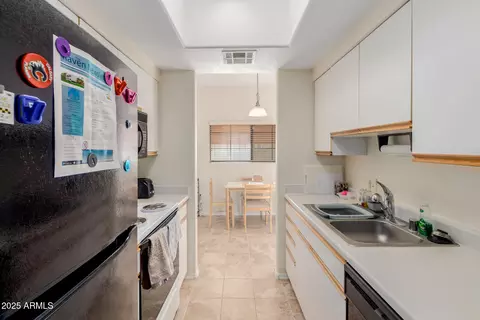 Kitchen - 3434 E Baseline Rd #246, Phoenix, AZ 85042 photo 3 of 3