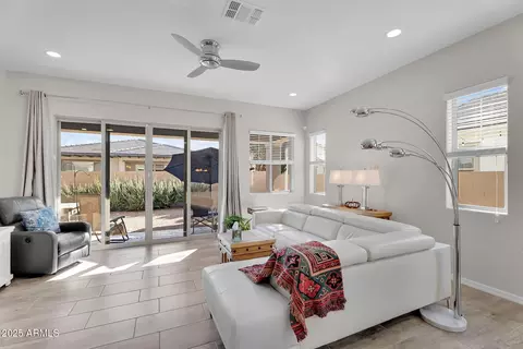 3155 E Austin Dr, Gilbert, AZ 85296 photo 7
