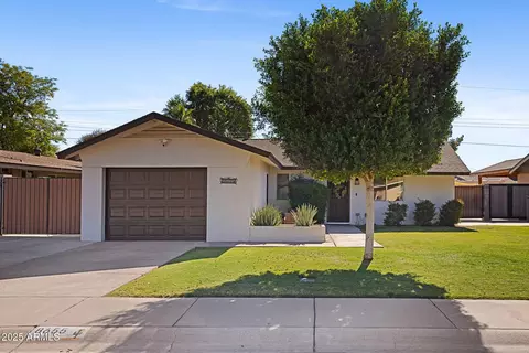 8655 E Palo Verde Dr, Scottsdale, AZ 85250
