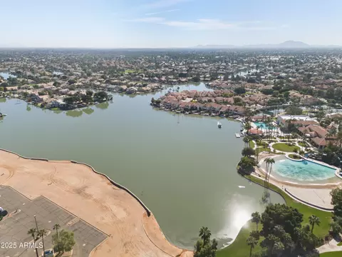 View/Area - 1925 E Cortez Dr, Gilbert, AZ 85234 photo 5 of 6