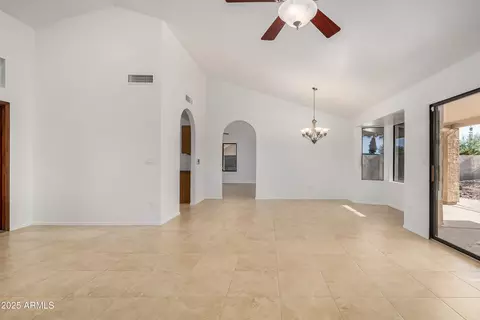 15230 S 36 Pl, Phoenix, AZ 85044 photo 6