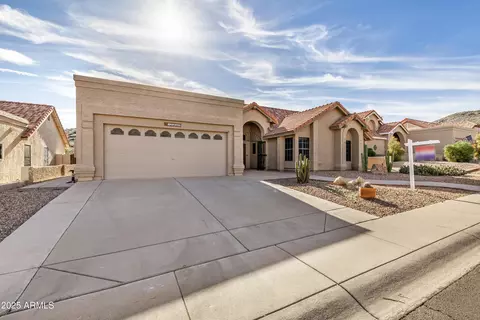 15230 S 36 Pl, Phoenix, AZ 85044 photo 2