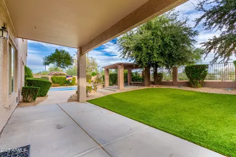 Exterior - 4331 E Prickly Pear Trl, Phoenix, AZ 85050 photo 7 of 10
