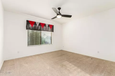 Bedroom - 4331 E Prickly Pear Trl, Phoenix, AZ 85050 photo 2 of 3