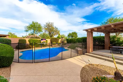 Exterior - 4331 E Prickly Pear Trl, Phoenix, AZ 85050 photo 6 of 10