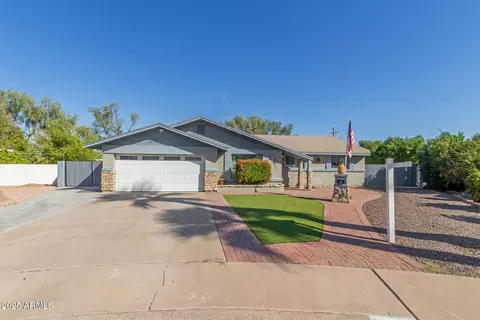 30 W Del Rio Cir, Tempe, AZ 85282