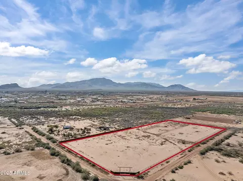 0 S 4th St #-, Aguila, AZ 85320