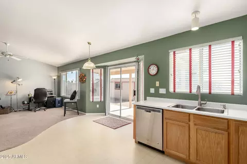 Kitchen - 825 W 15th Ln, Apache Junction, AZ 85120 photo 3 of 4