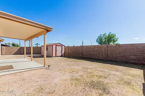Exterior - 825 W 15th Ln, Apache Junction, AZ 85120 photo 5 of 5