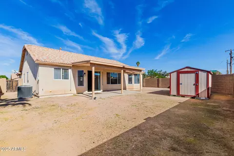 Exterior - 825 W 15th Ln, Apache Junction, AZ 85120 photo 3 of 5