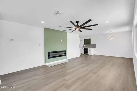 3328 E Willetta St, Phoenix, AZ 85008 photo 7