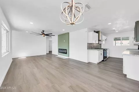 3328 E Willetta St, Phoenix, AZ 85008 photo 8