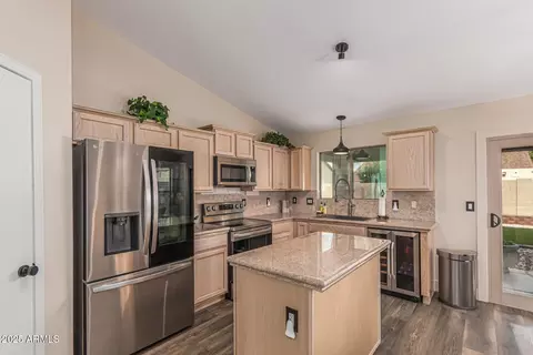 Kitchen - 3306 E Bonanza Rd, Gilbert, AZ 85297 photo 1 of 4
