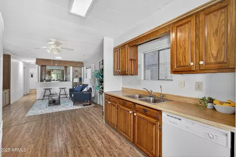 5807 E Leonora St, Mesa, AZ 85215 photo 13
